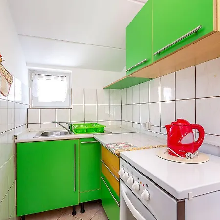 In Bester Lage, Nahe Dem Apartman *