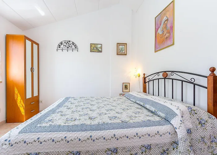 In Bester Lage, Nahe Dem Appartamento *