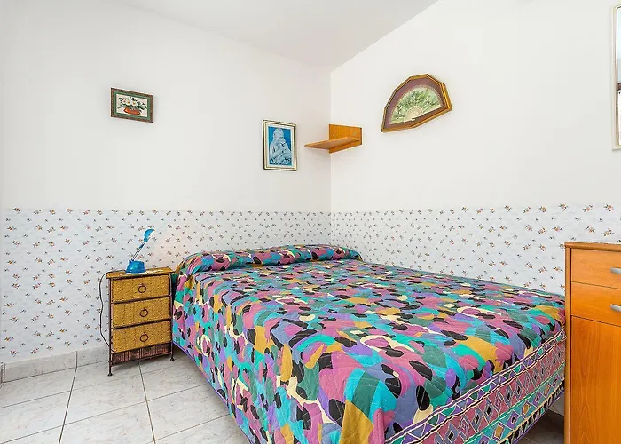 In Bester Lage, Nahe Dem * Barbariga